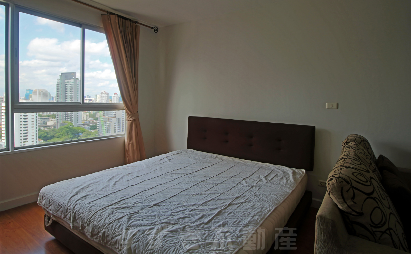 Condo One X Sukhumvit 26 の写真