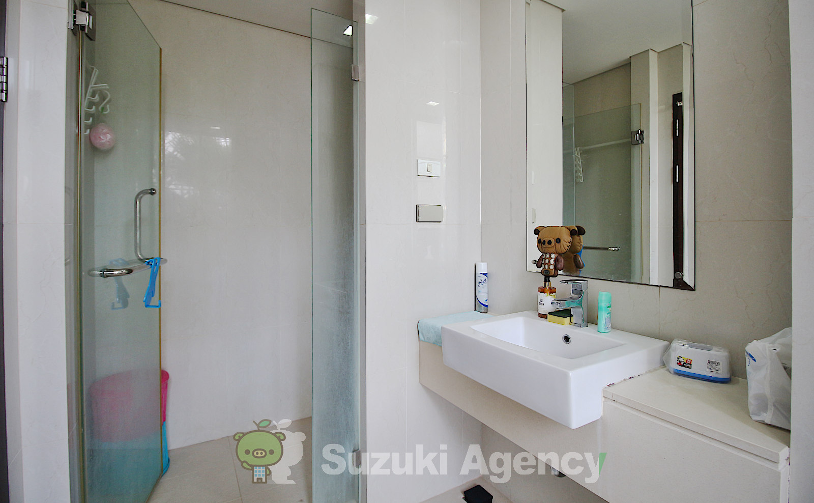 Le Luk Condominium の写真