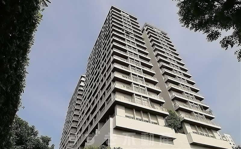 Noble Ora Condo Place (Owner No. 81719)