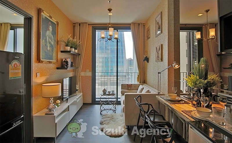 Edge Sukhumvit 23
