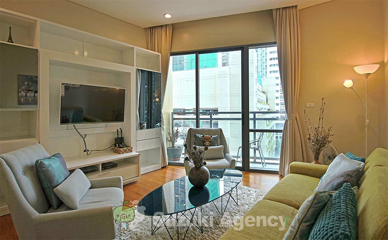Bright Sukhumvit 24
