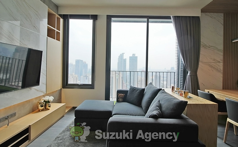 Edge Sukhumvit 23