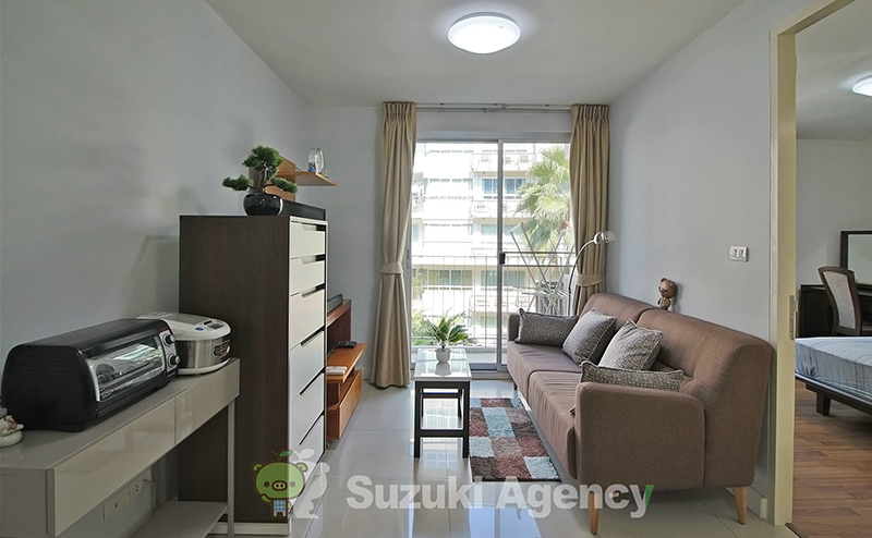 The Clover Thonglor Residence