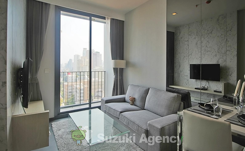 Edge Sukhumvit 23