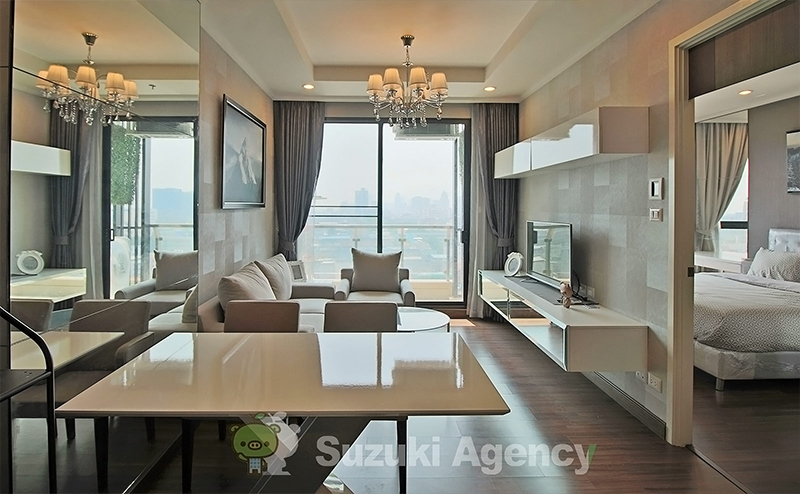Supalai Elite Sathorn Suan Plu
