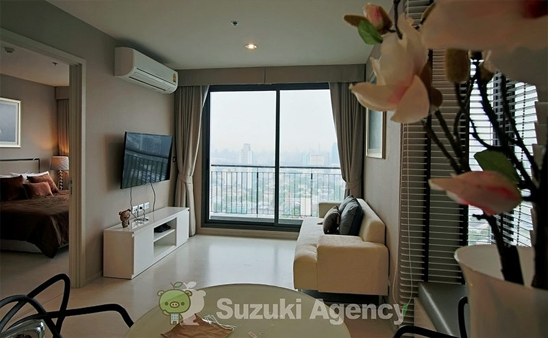 Rhythm Sukhumvit 42