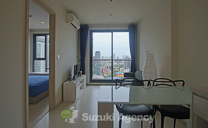 Rhythm Sukhumvit 42