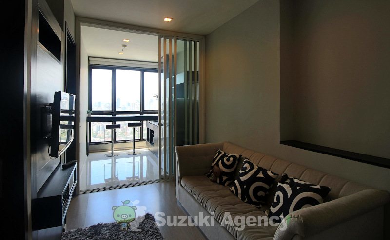 Rhythm Sukhumvit 44/1 (Owner No.425)