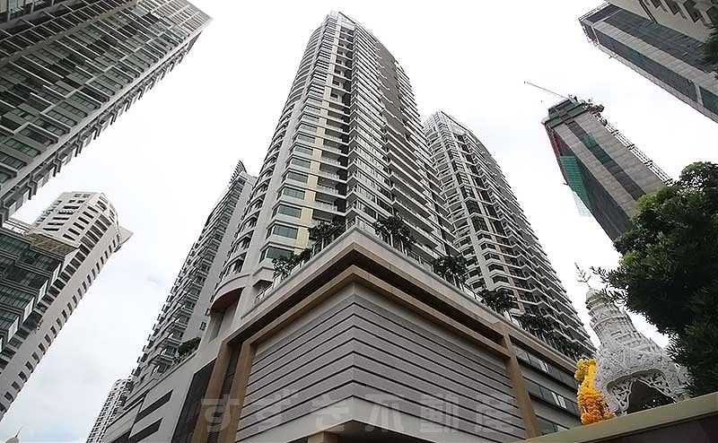 Bright Sukhumvit 24 (Owner No.87545)