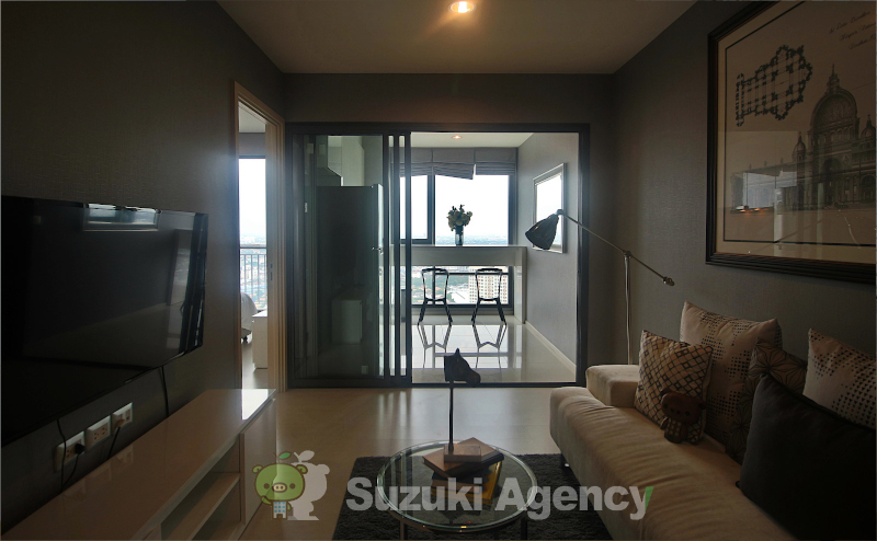 Rhythm Sukhumvit 42