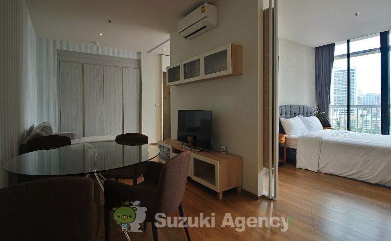 Park Origin Phrom Phong