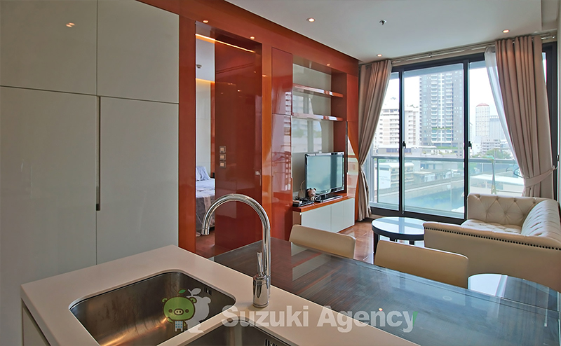 The Address Sukhumvit 28