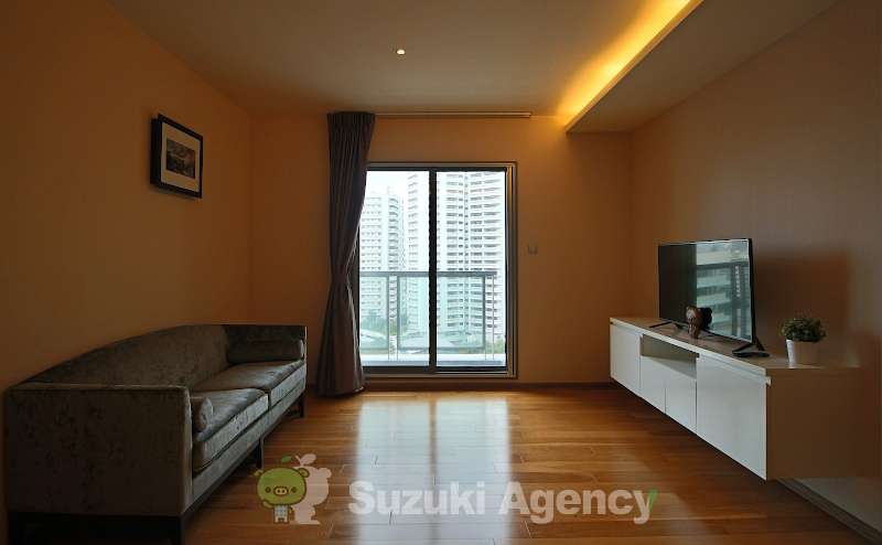 H Sukhumvit 43