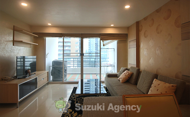 Acadamia Grand Tower