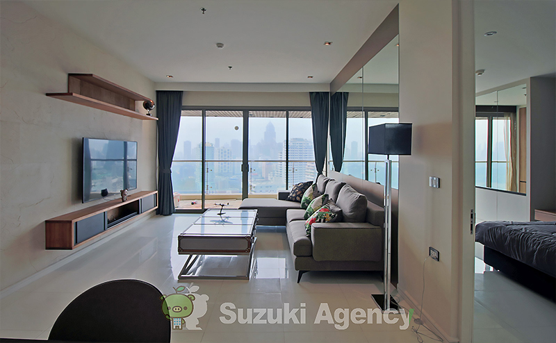 The Lakes Condominium