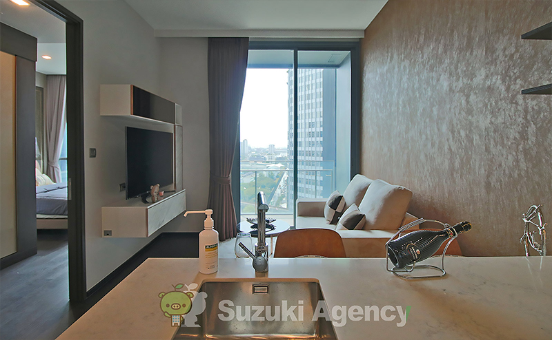 LAVIQ Sukhumvit 57