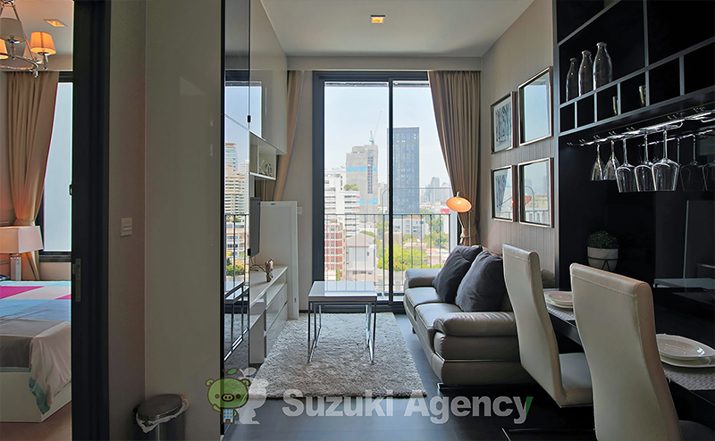 Edge Sukhumvit 23