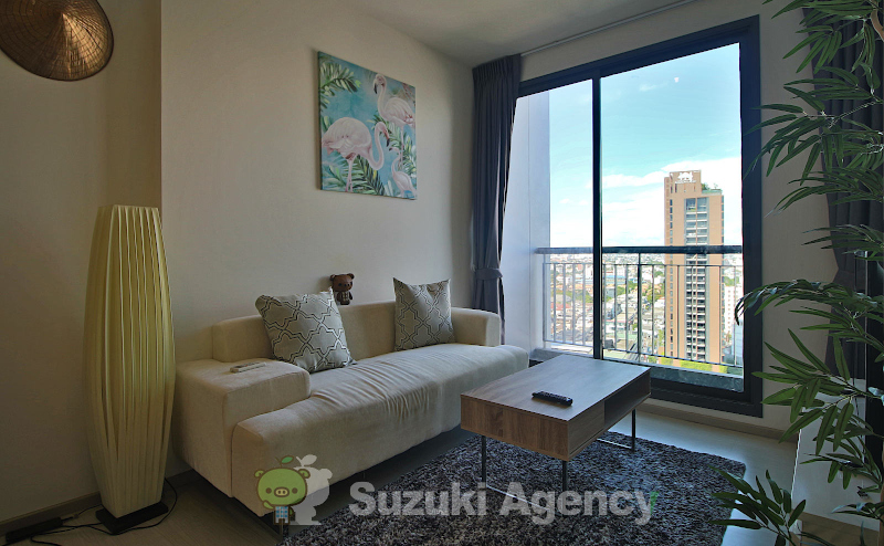 Rhythm Sukhumvit 42