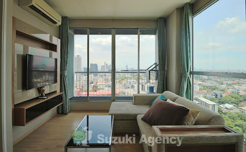 Rhythm Sukhumvit 50