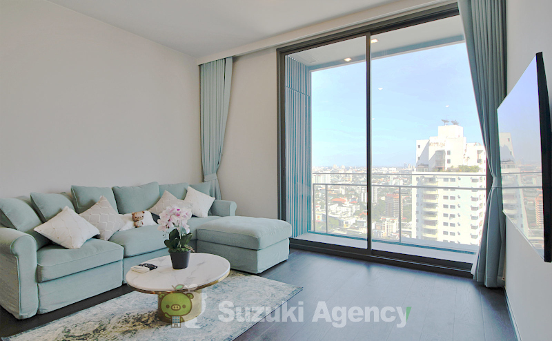 LAVIQ Sukhumvit 57