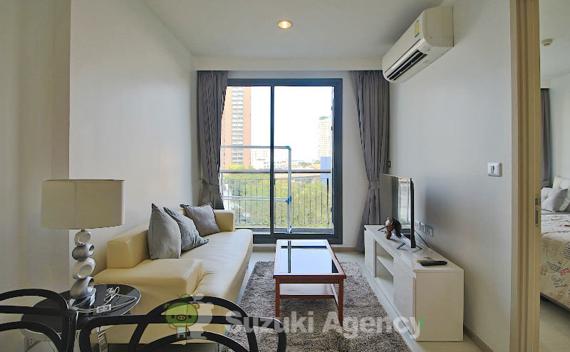 Rhythm Sukhumvit 42