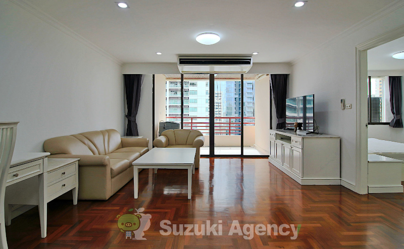 Acadamia Grand Tower