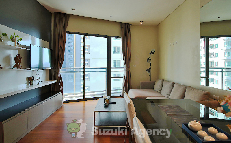 Bright Sukhumvit 24