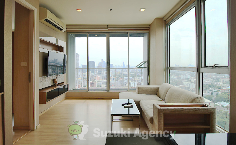 Rhythm Sukhumvit 50