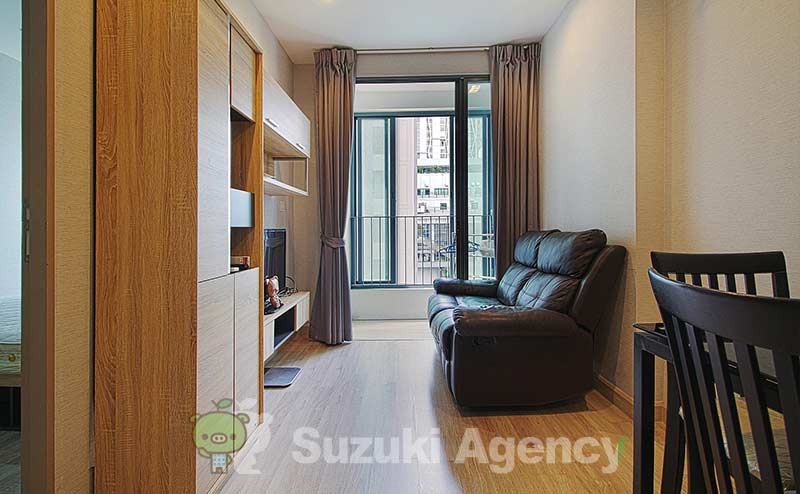 Ideo Mobi Sukhumvit 81 の外観