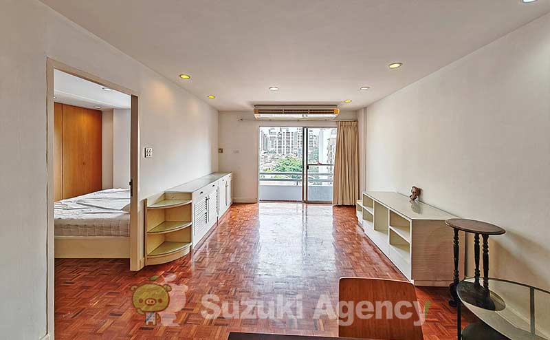 Prasanmit Condominium