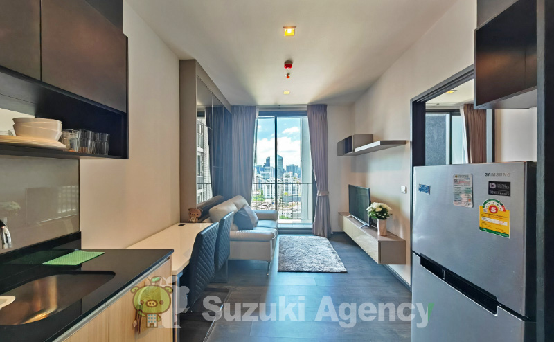 Edge Sukhumvit 23