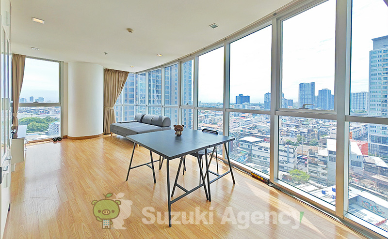 Le Luk Condominium