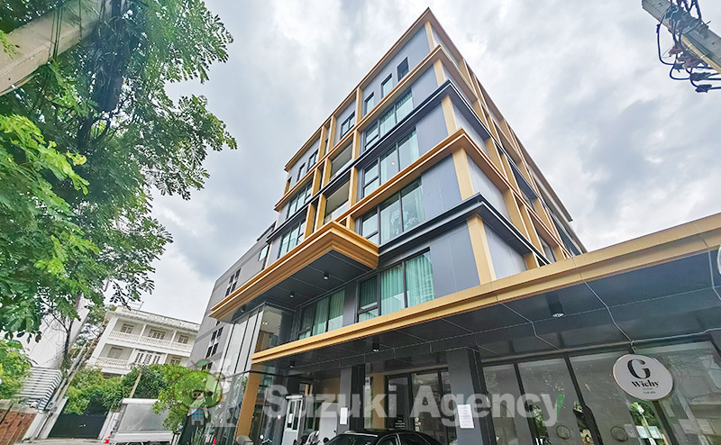 Aquila Bangkok Hotel and Residence