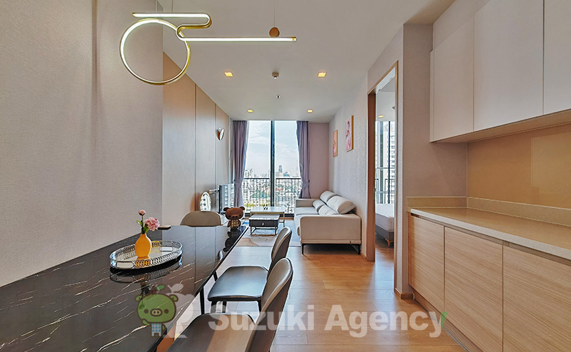 Noble AROUND SUKHUMVIT 33