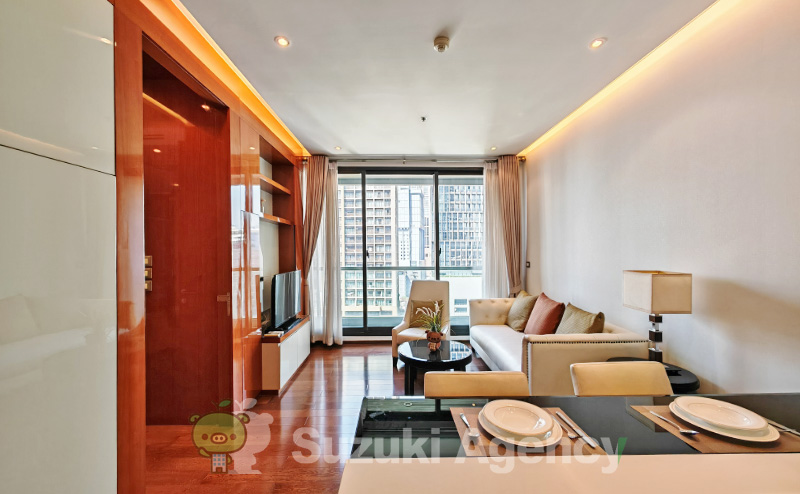 The Address Sukhumvit 28 の外観