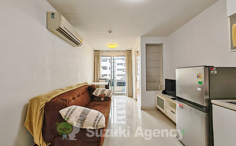 The Clover Thonglor Residence