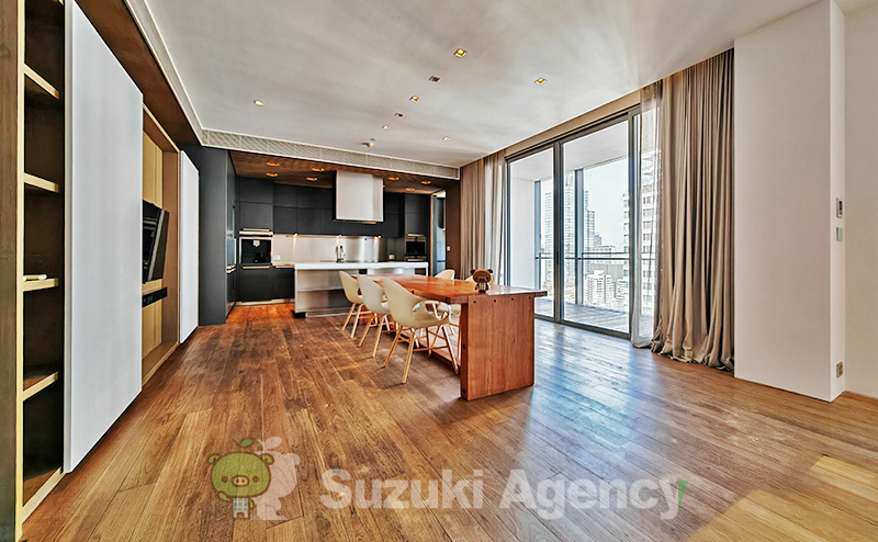 Saladaeng Residence