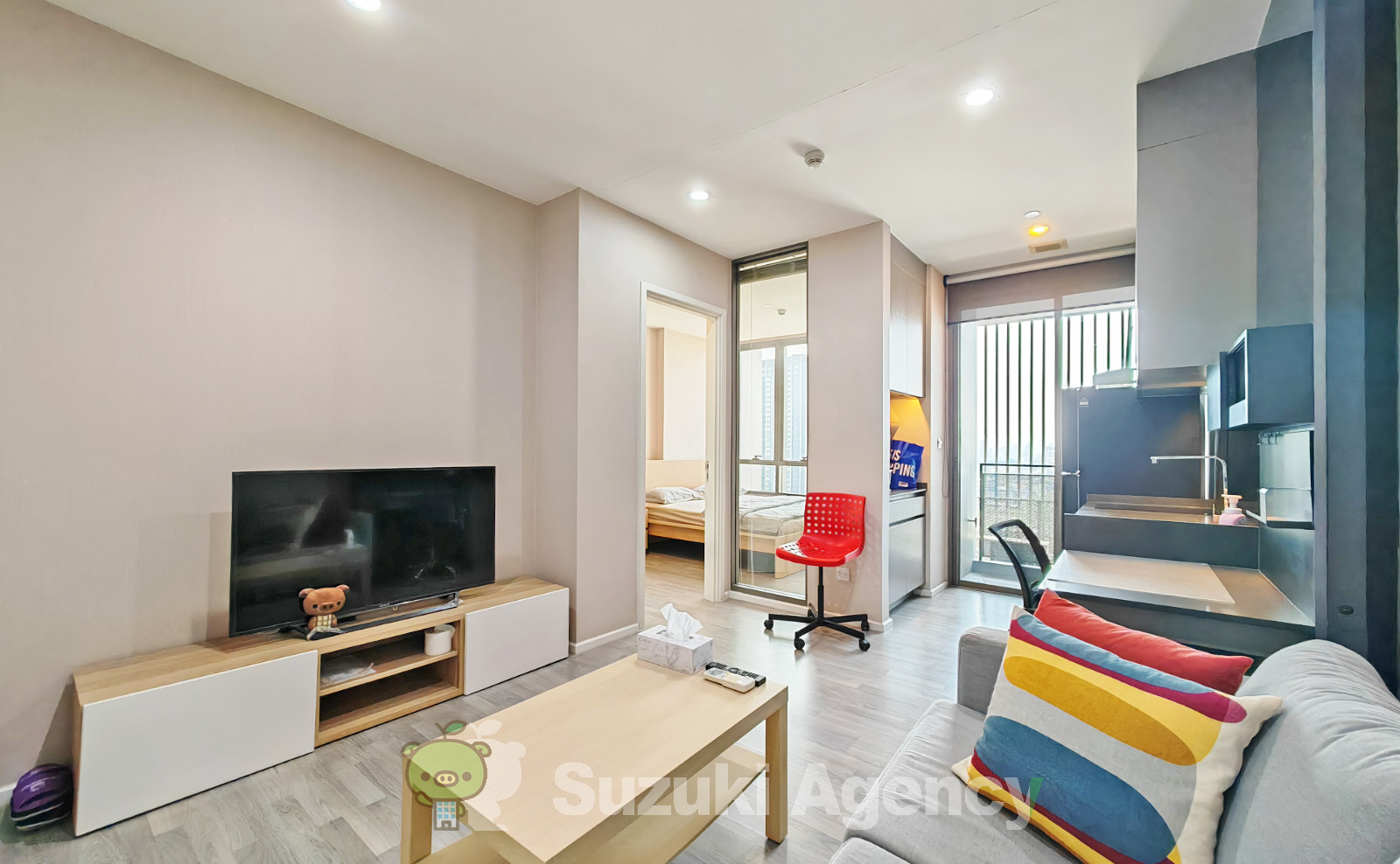 The Room Sukhumvit 69 の写真