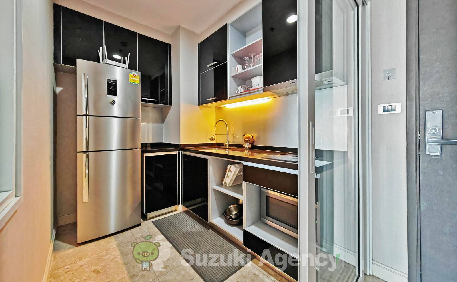 The Crest Sukhumvit 34 の写真
