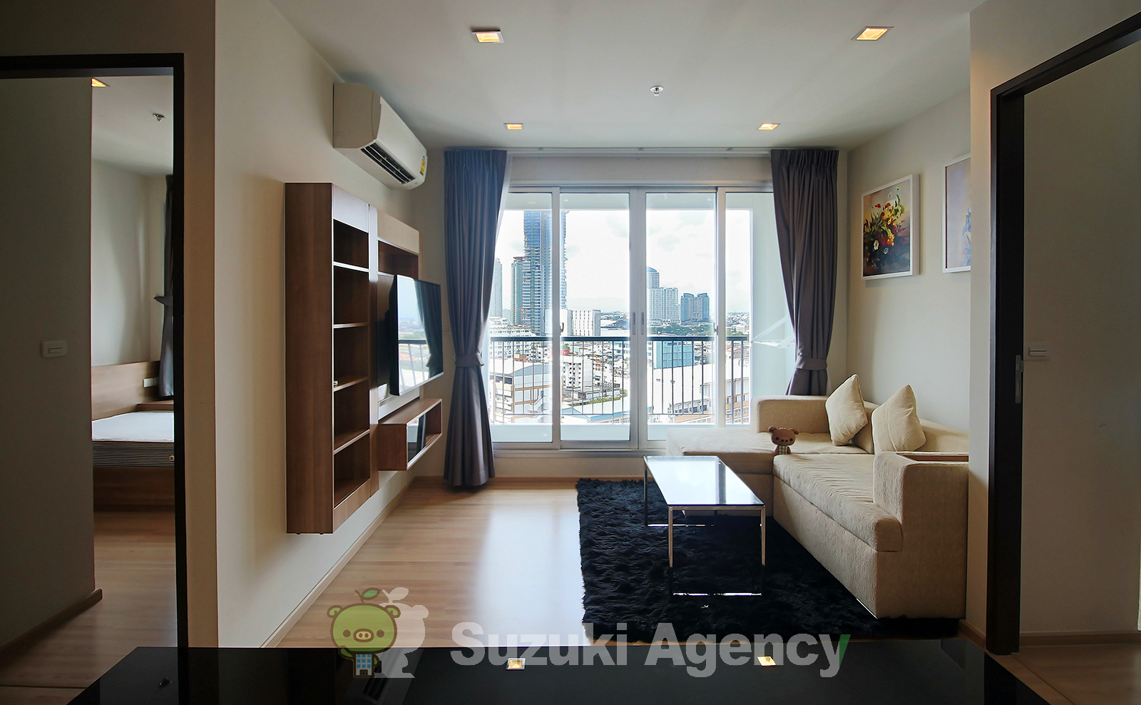 Rhythm Sathorn 21 の写真
