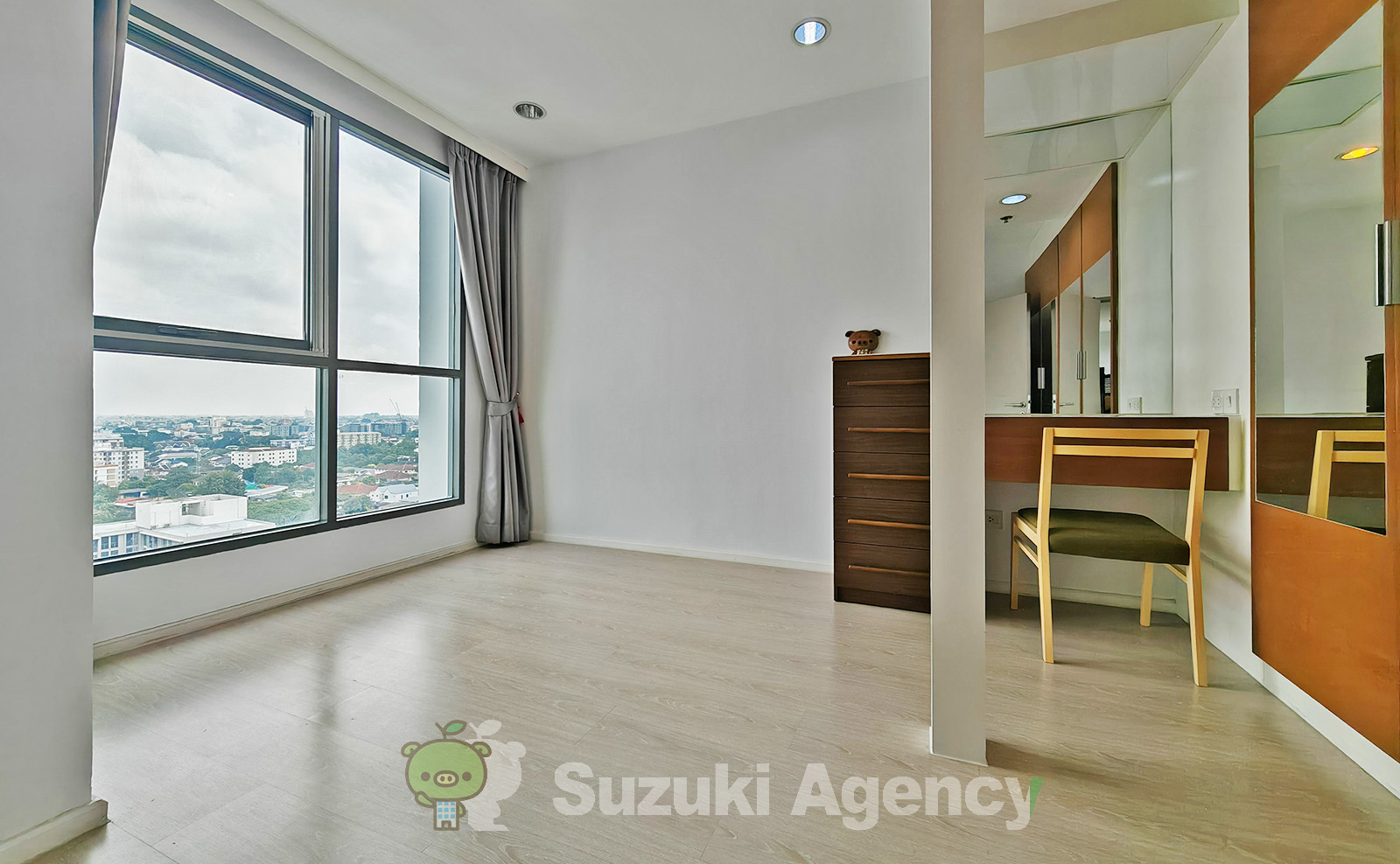 Ideo Mobi Sukhumvit 81 の写真