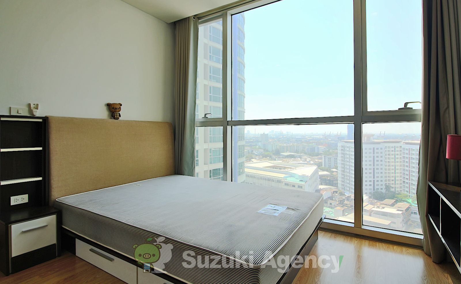 Le Luk Condominium の写真