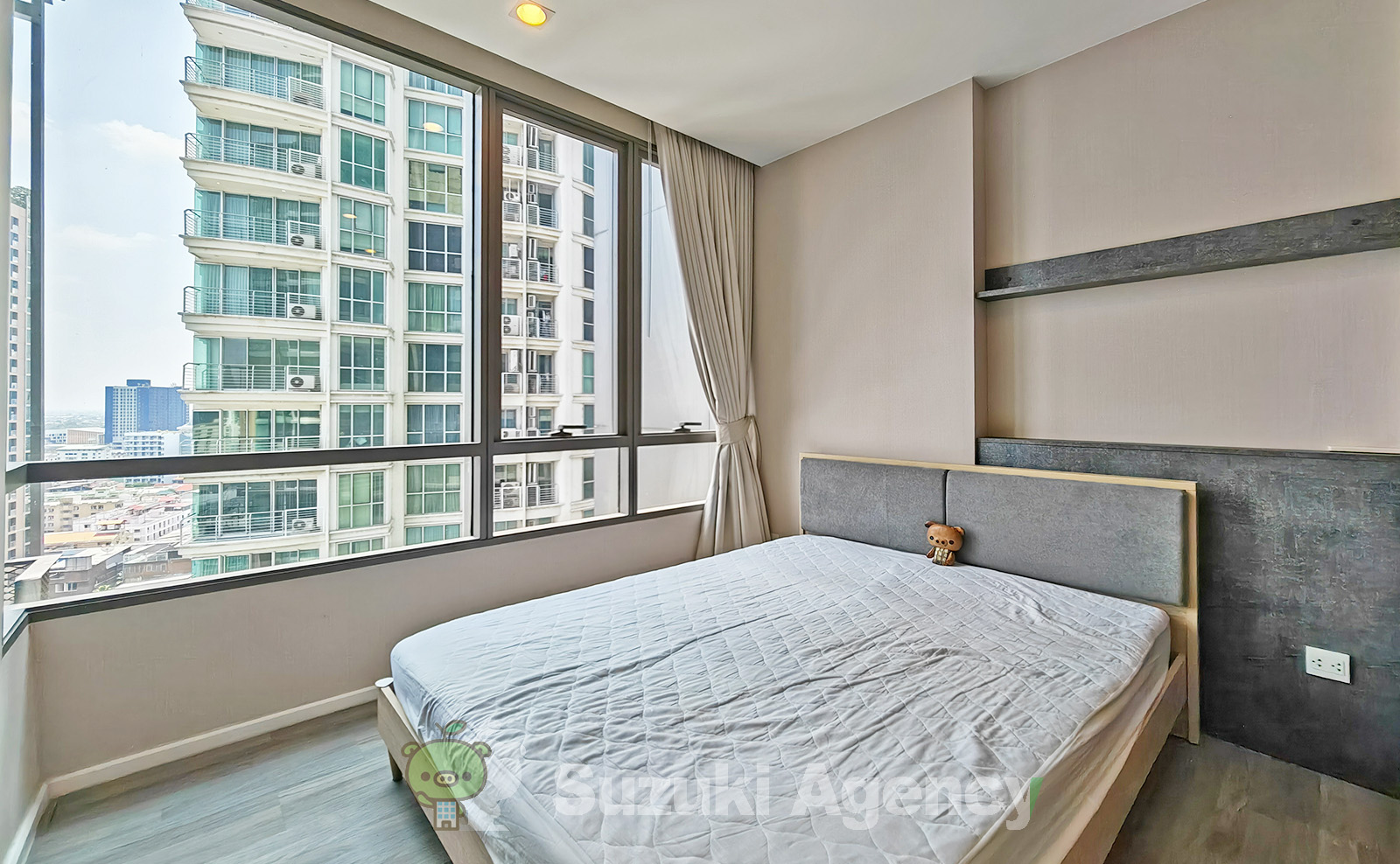 The Room Sukhumvit 69 の写真