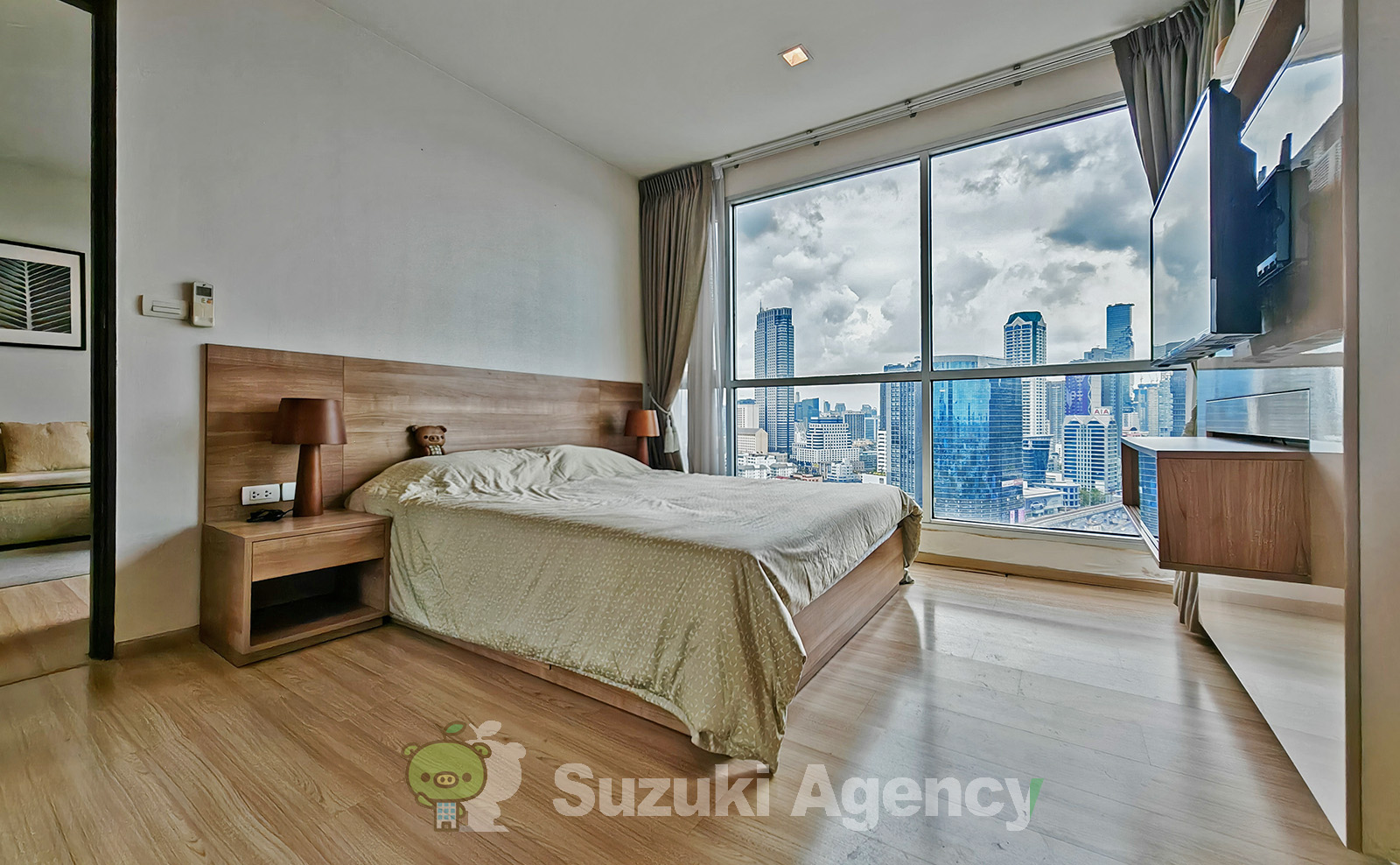 Rhythm Sathorn 21 の写真