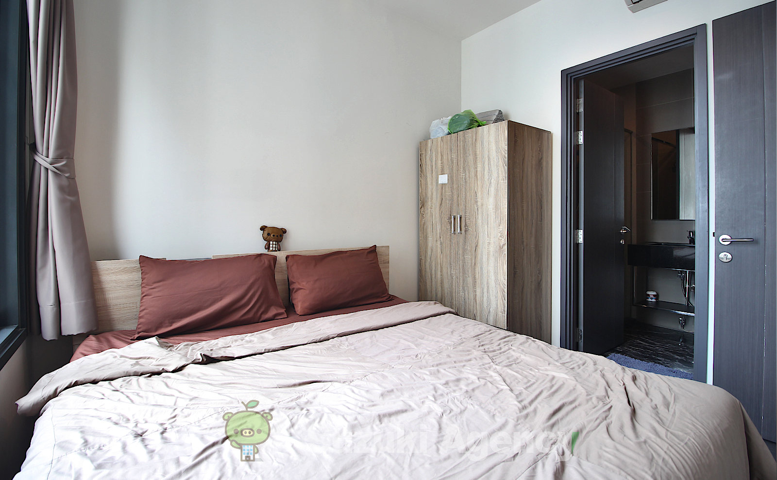 Edge Sukhumvit 23 の写真