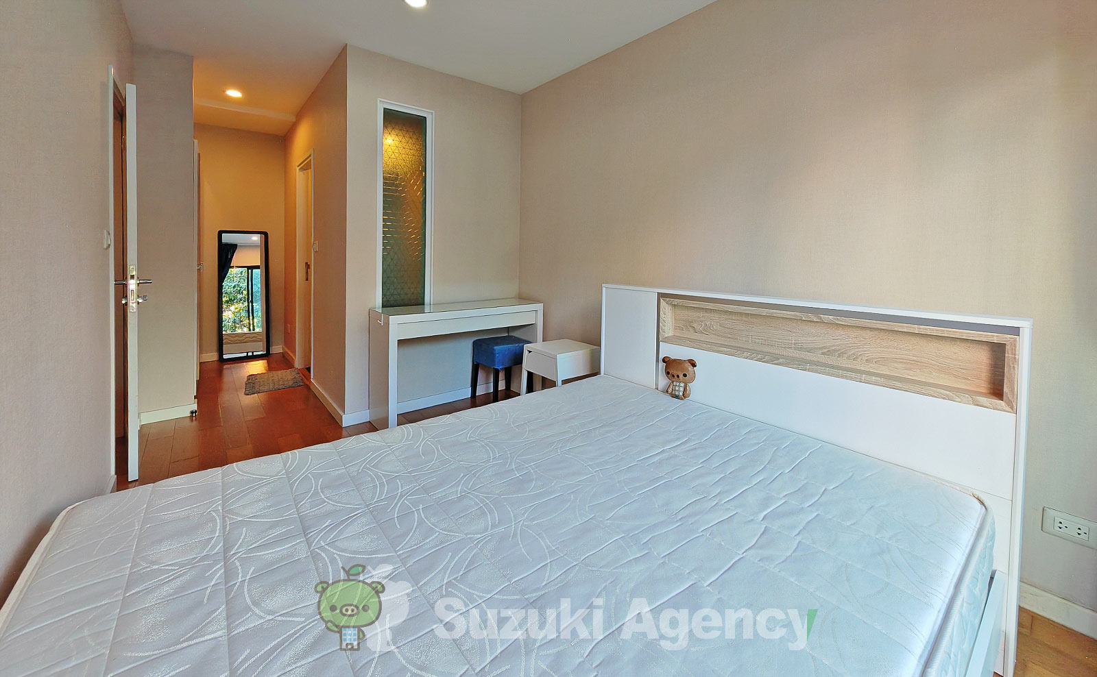 Condolette Dwell Sukhumvit 26 の写真