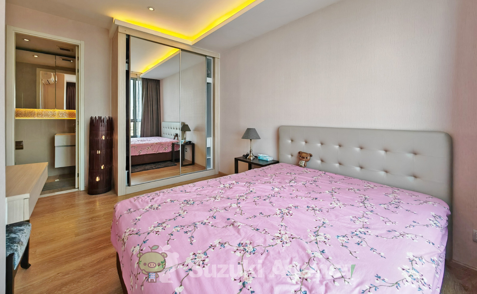 H Sukhumvit 43 の写真