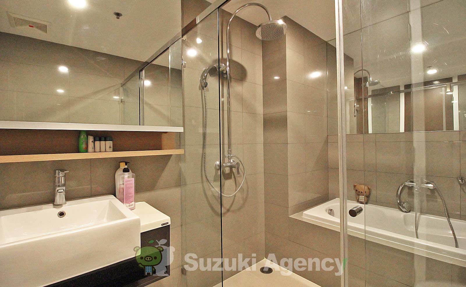 15 Sukhumvit Residence の写真