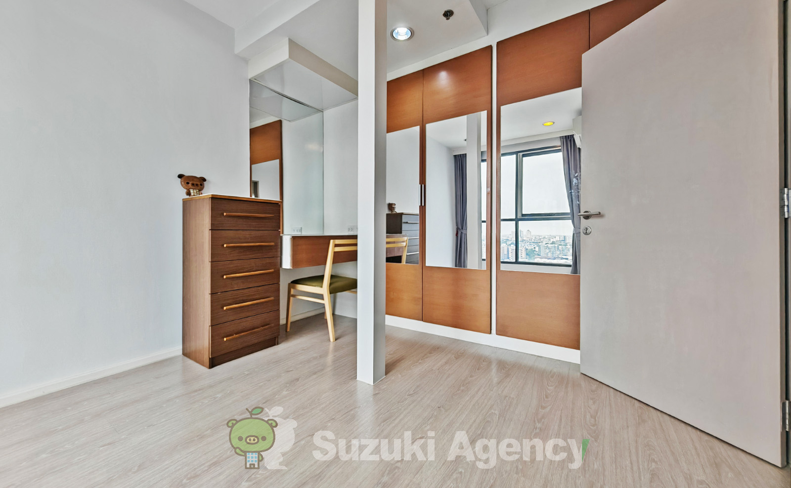Ideo Mobi Sukhumvit 81 の写真