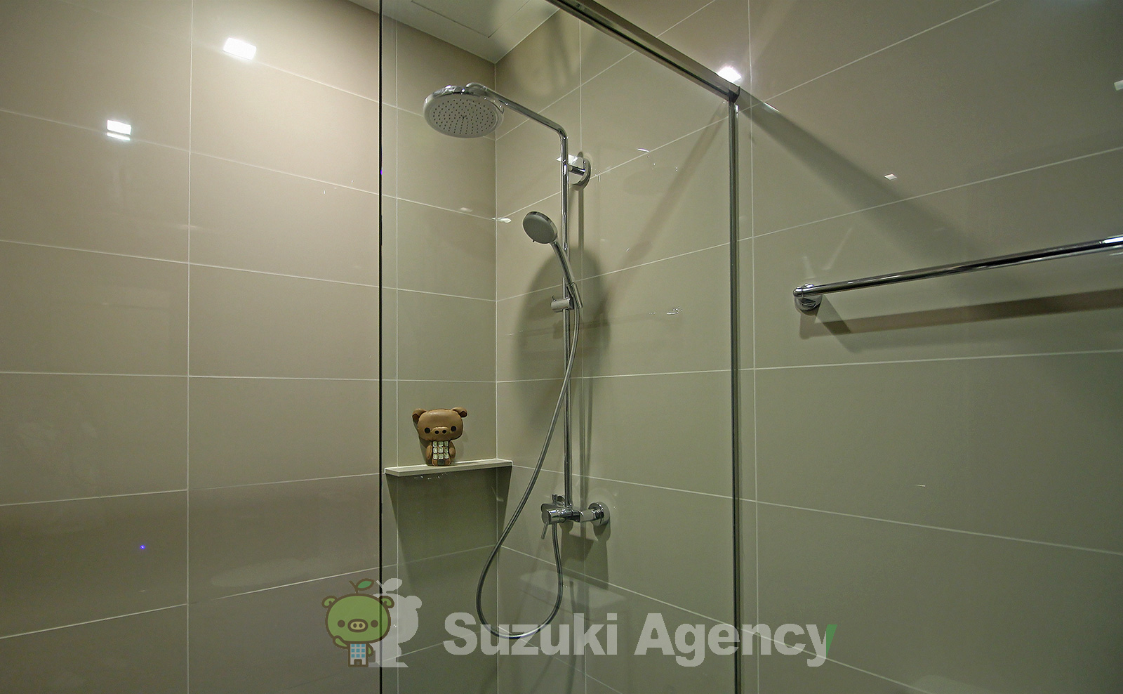 Edge Sukhumvit 23 の写真